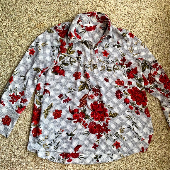 Floral blouse - Picture 1 of 3